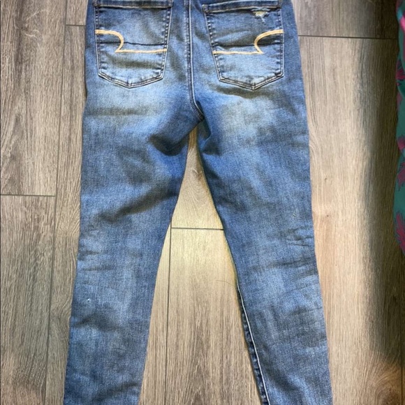 American Eagle Jeans - Picture 3 of 4